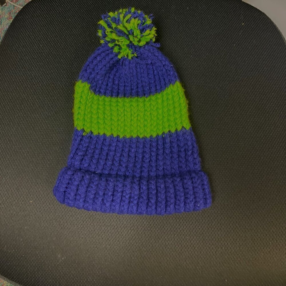 Handmade navy blue & green knit hat
